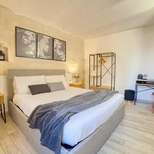 Apartment Sassari-centro Elegante Con Wifi E Netflix, Sassari